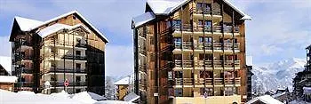 Residence Castor & Pollux Risoul Apartment