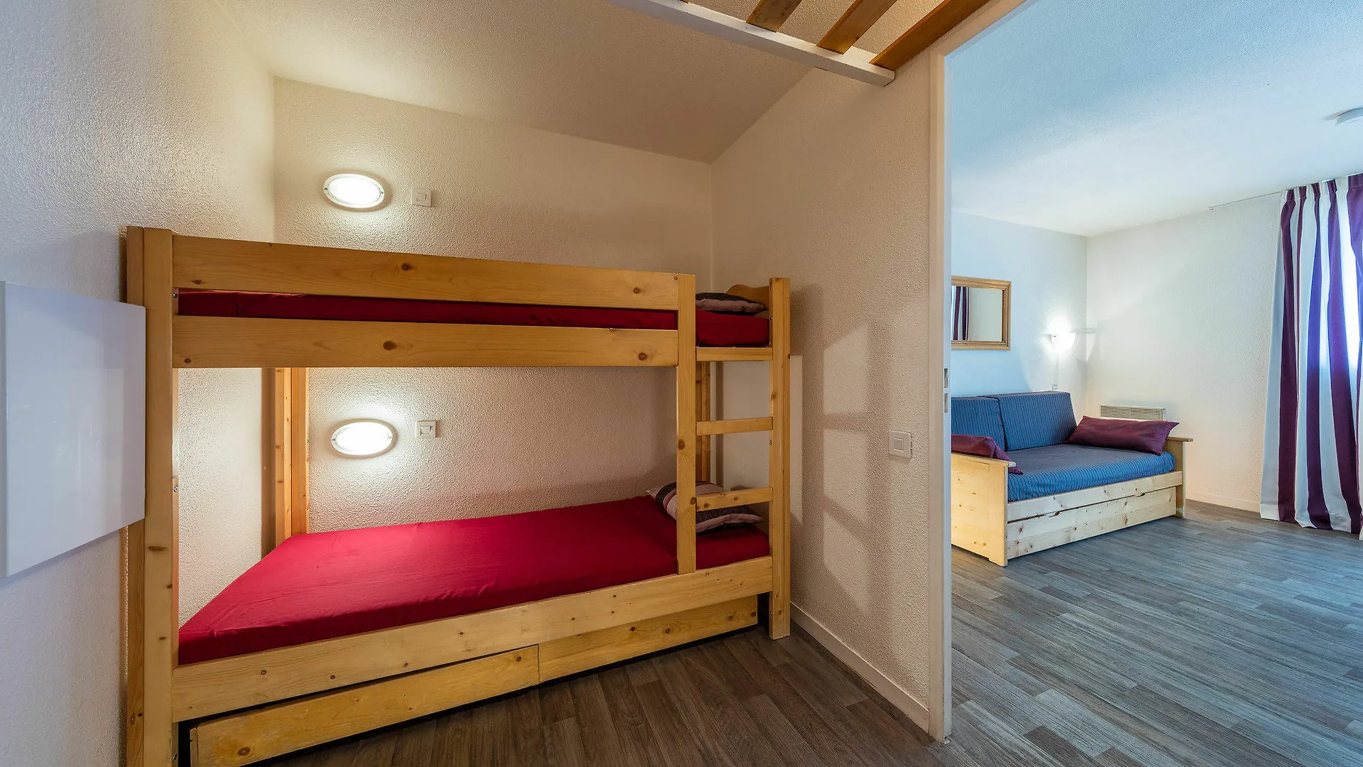 Residence Castor & Pollux Risoul Apartment